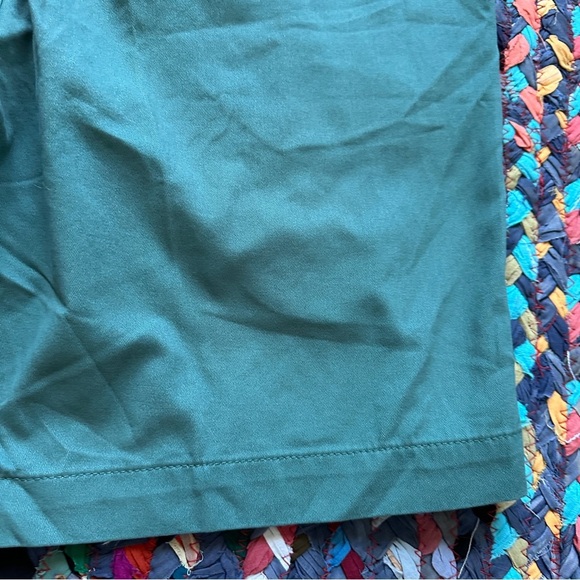 NWT Amazon Essentials Classic Fit 9" Short Sage Green Men's Size 36 Preppy - Picture 12 of 13